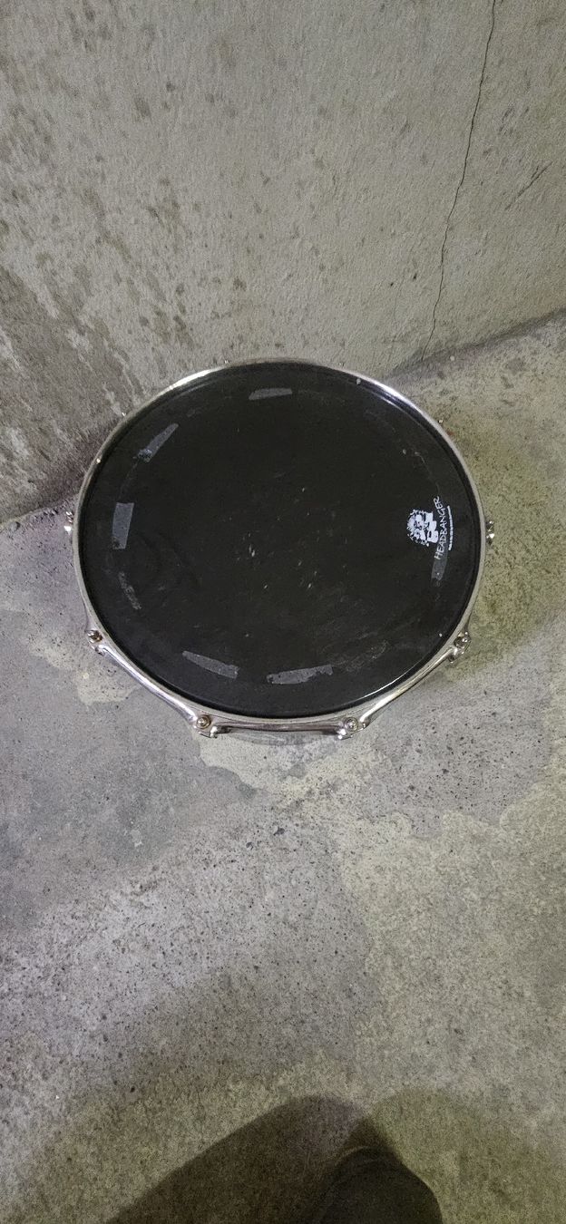 Strumenti musicali: Dixon 14" Conzerttom – Usato da Rapperswil SG venduto da Portschluessel 1