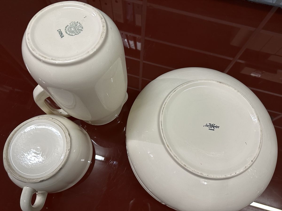 Villeroy & Boch Set di piatti: Waschset mit Kanne Villeroy&Poch – Usato da Chur venduto da Sim7000 5