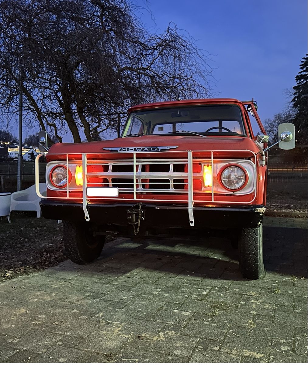 Mowag Autos: Mowag / Dodge W200 Pickup – D'occasion à Oberweningen par MERCMST 5