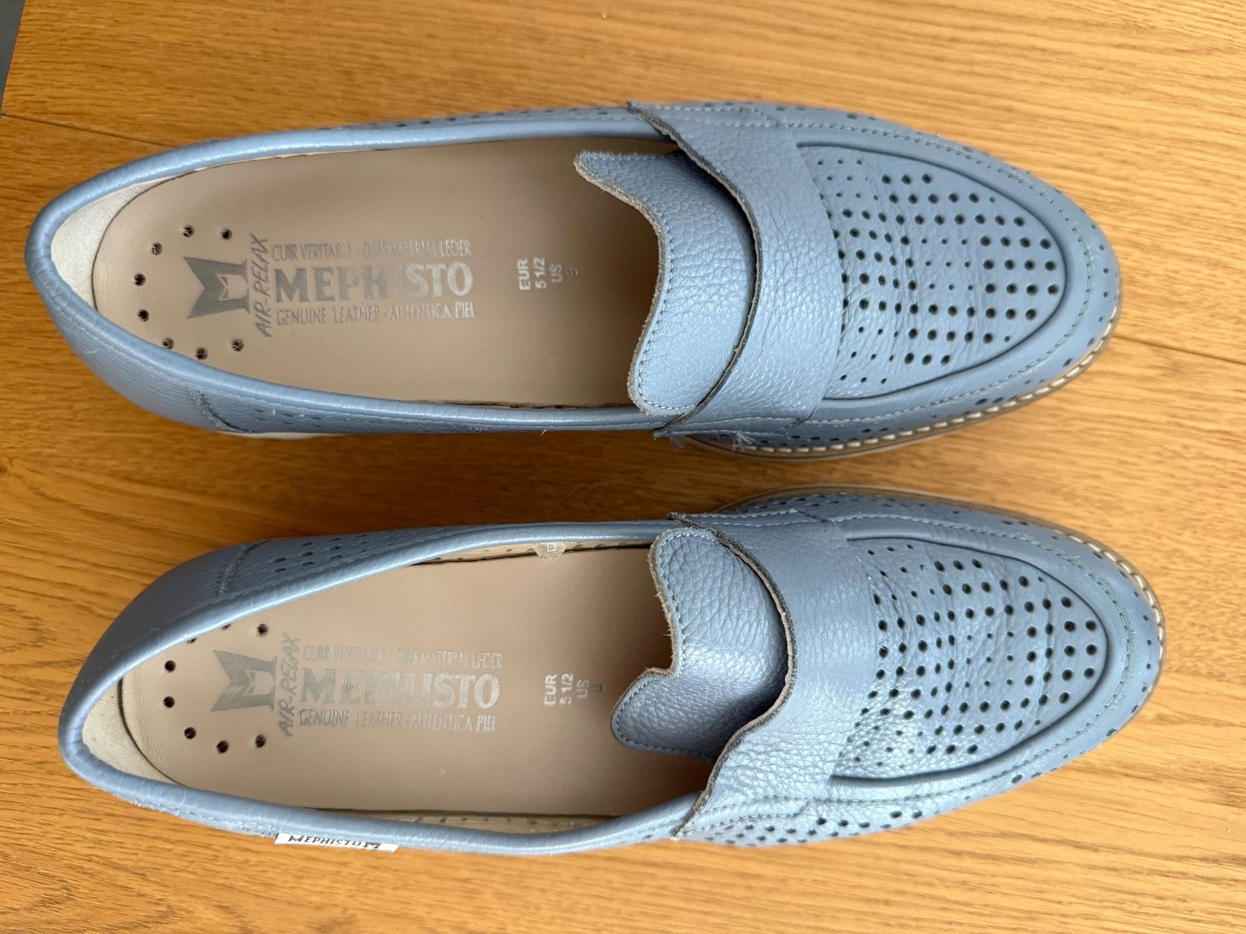 Mephisto Damenschuhe: Chaussures Mephisto – Gebraucht aus Founex von MaevaMatahi