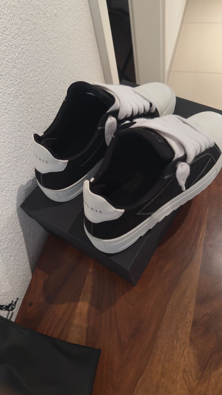 Scarpe da uomo: Sneaker Numeris Acrylic Black mit Originalkarton – Nuovo (secondo la descrizione) da Kölliken venduto da ste_p7wl 4