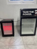 Eighty One Kühlschränke mit Glastüre und LED