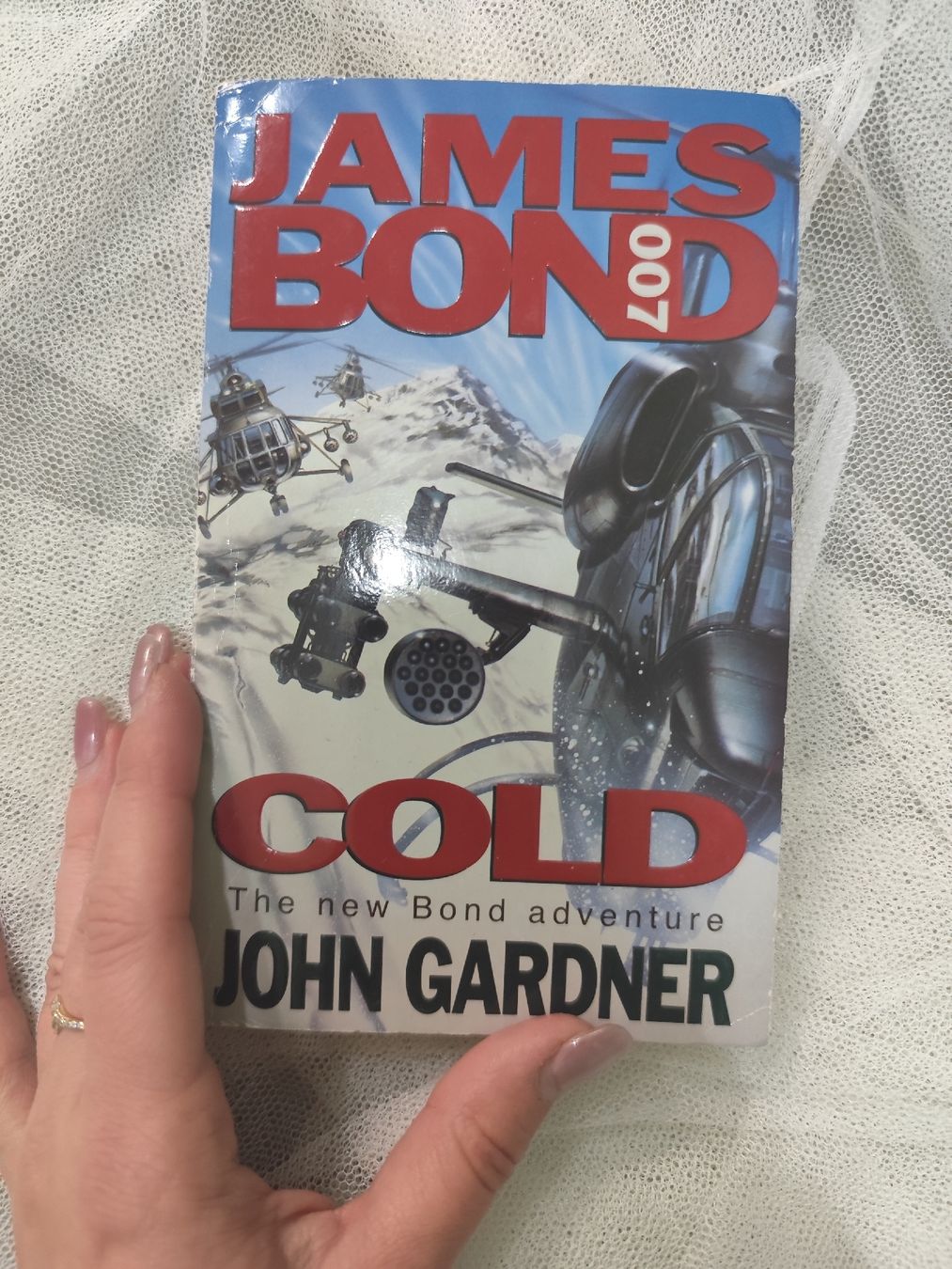 Libri: James Bond: Cold - John Gardner Thriller, Perfect Read! – Usato da Mägenwil venduto da VintageGirly