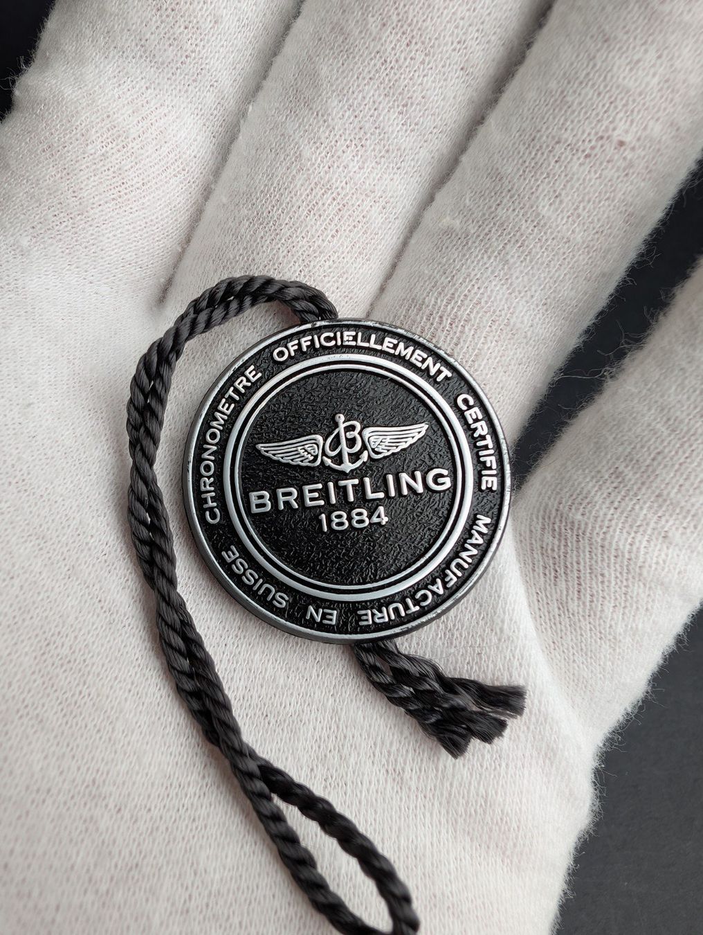 Toutes les décorations: Breitling Hang Tag – D'occasion à Grenchen par chaga1234