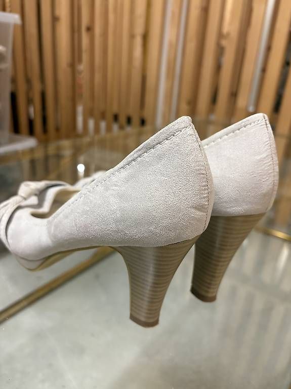 Damenschuhe: Damen Pumps High Heels Gr 40 Neu – Neu (gemäss Beschreibung) aus Dübendorf von karim1409 2