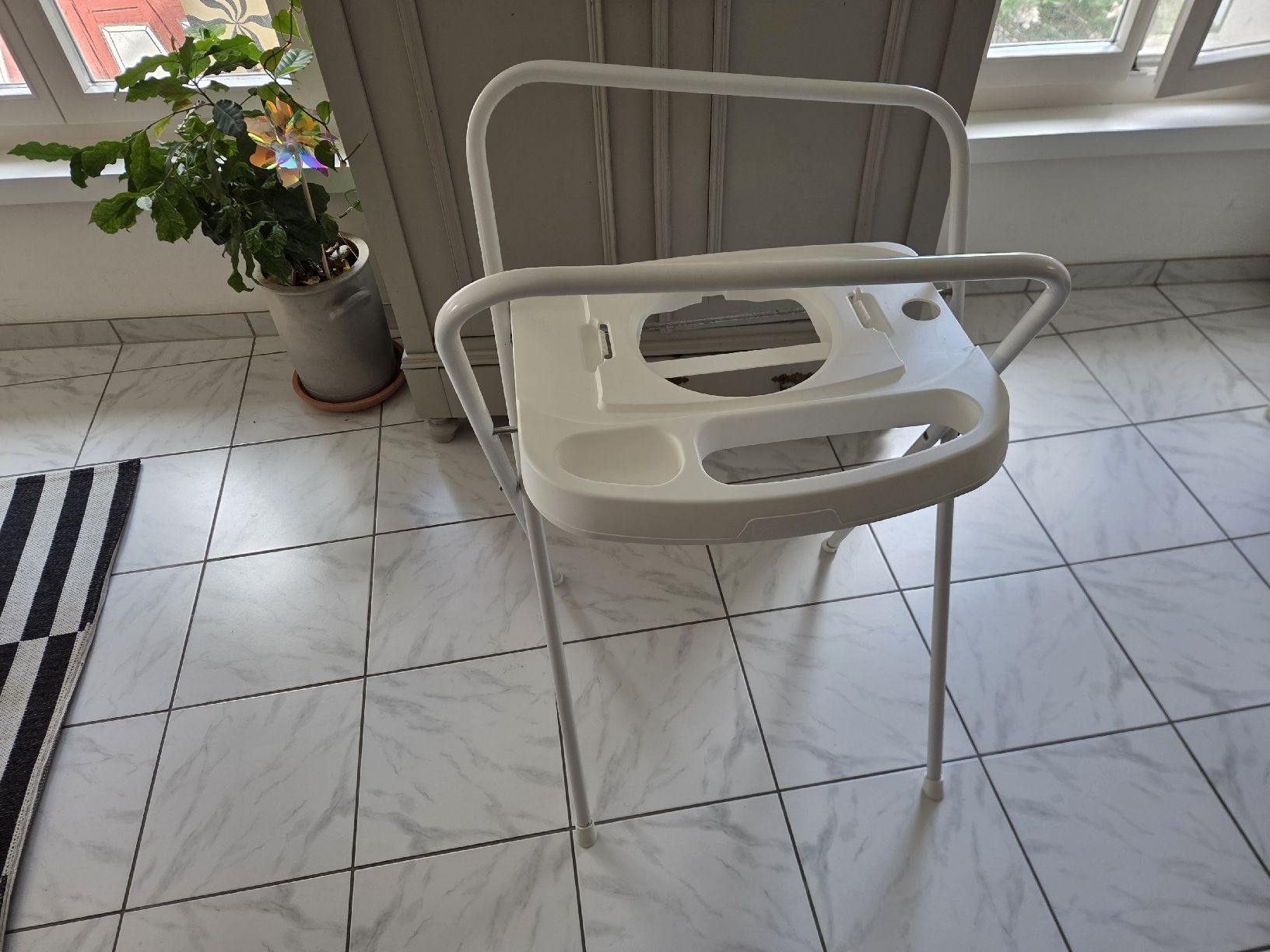 Vasche da bagno: Babybadewanne mit Gestell – Usato da Bremgarten AG venduto da Michelf1988 1