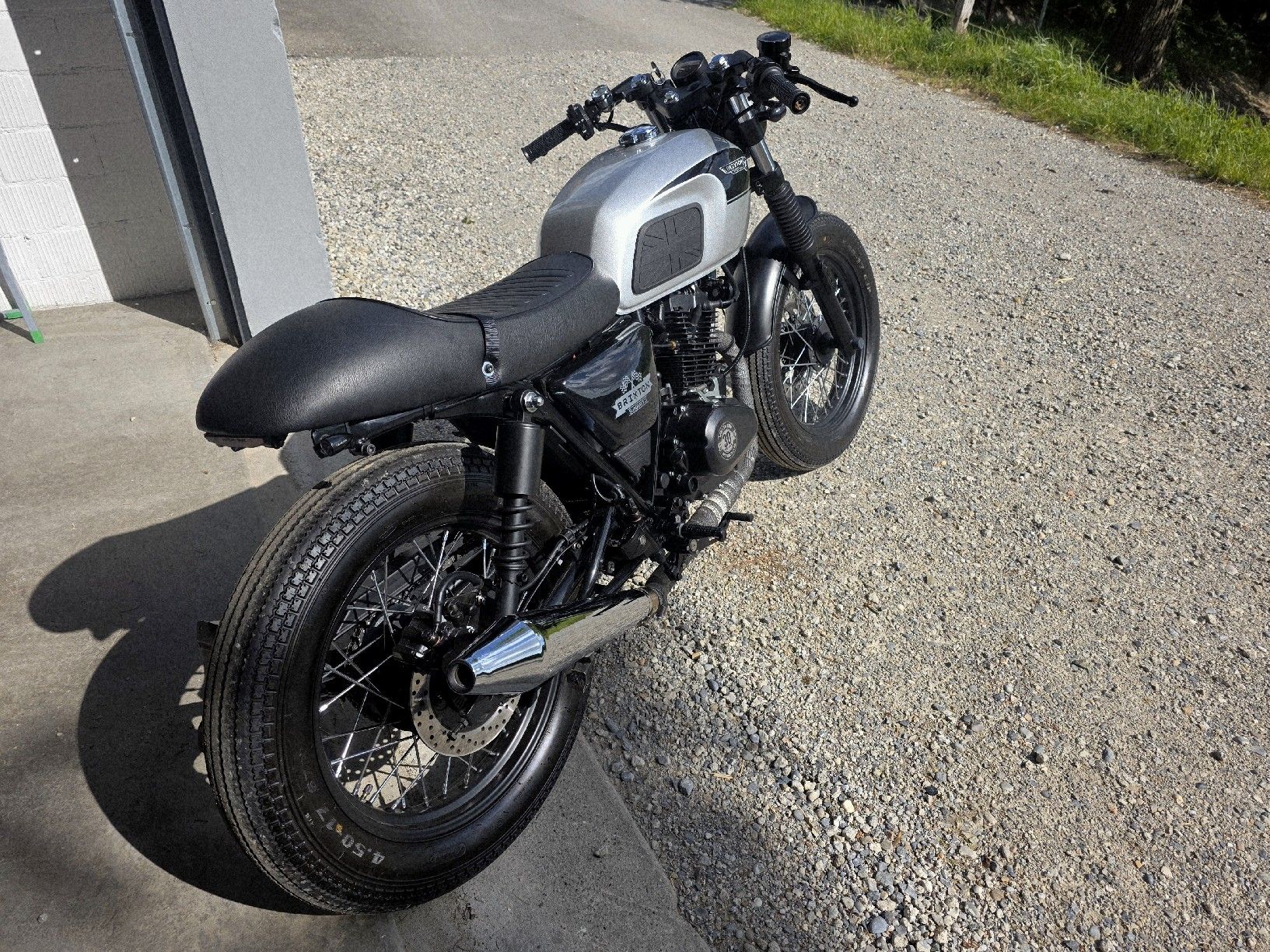 Brixton Motorcycles Strasse: BRIXTON SUNRAY 125 ABS CAFE RACER – Gebraucht aus Häggenschwil von Iwingman 2
