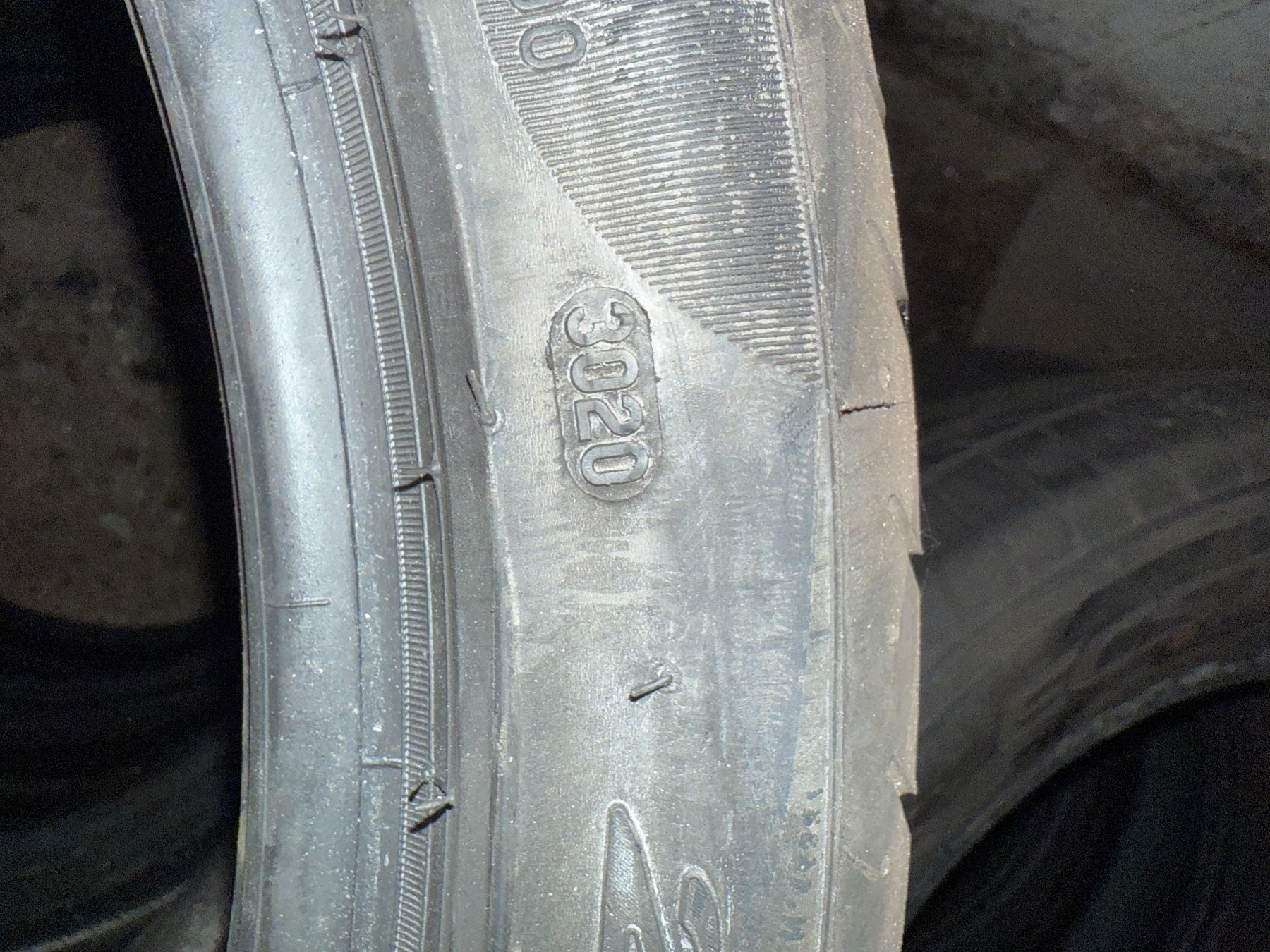 Pneus & Kompletträder: Sommereifen 255/35R20 Pirelli P Zero – Gebraucht aus Lenzburg von mpt_qr6v 2