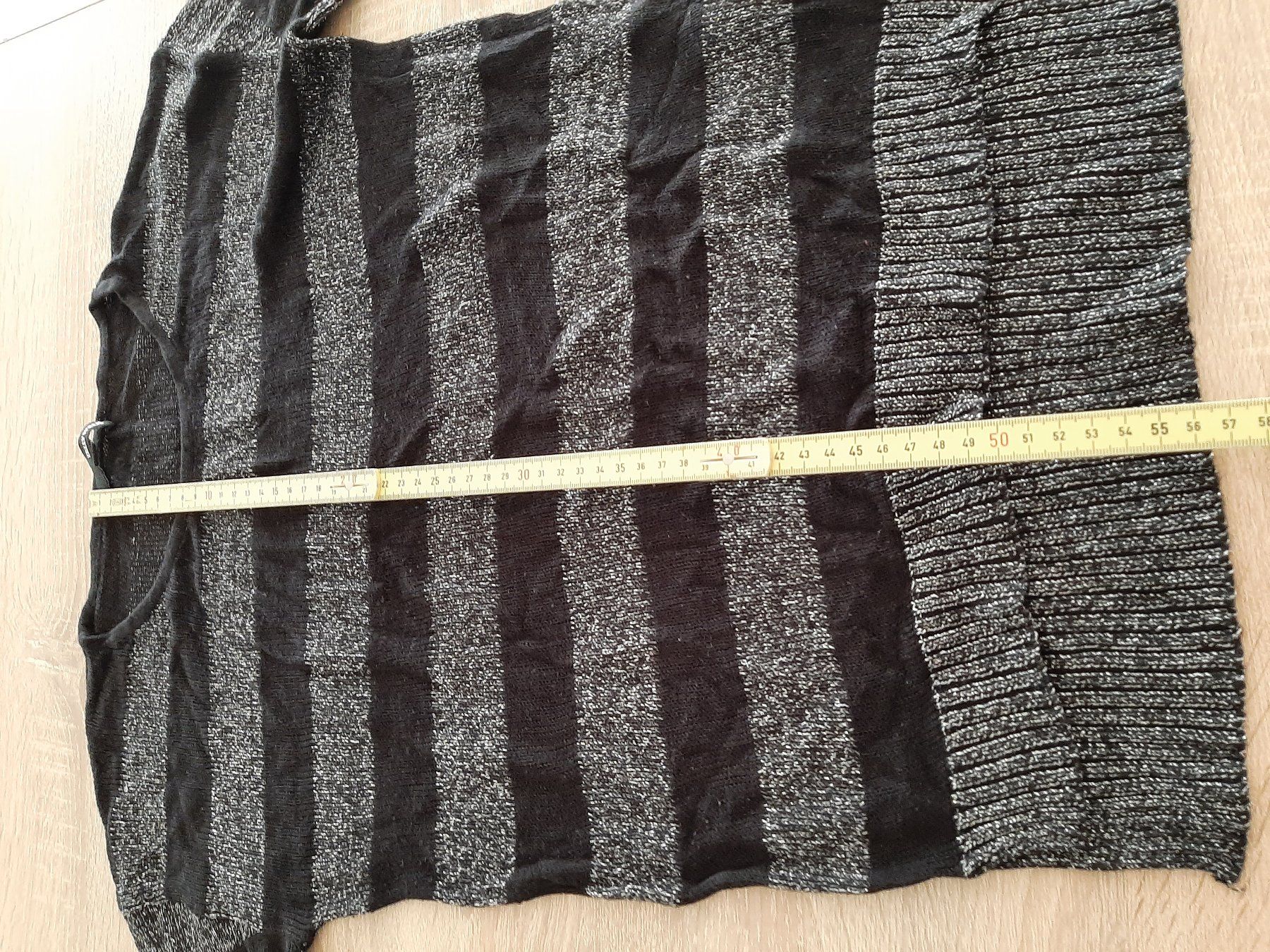 Maglioni & Felpe: eleganter Sommerpullover Gr. M schwarz / silber gestreift – Usato da Menziken venduto da Rien1 3