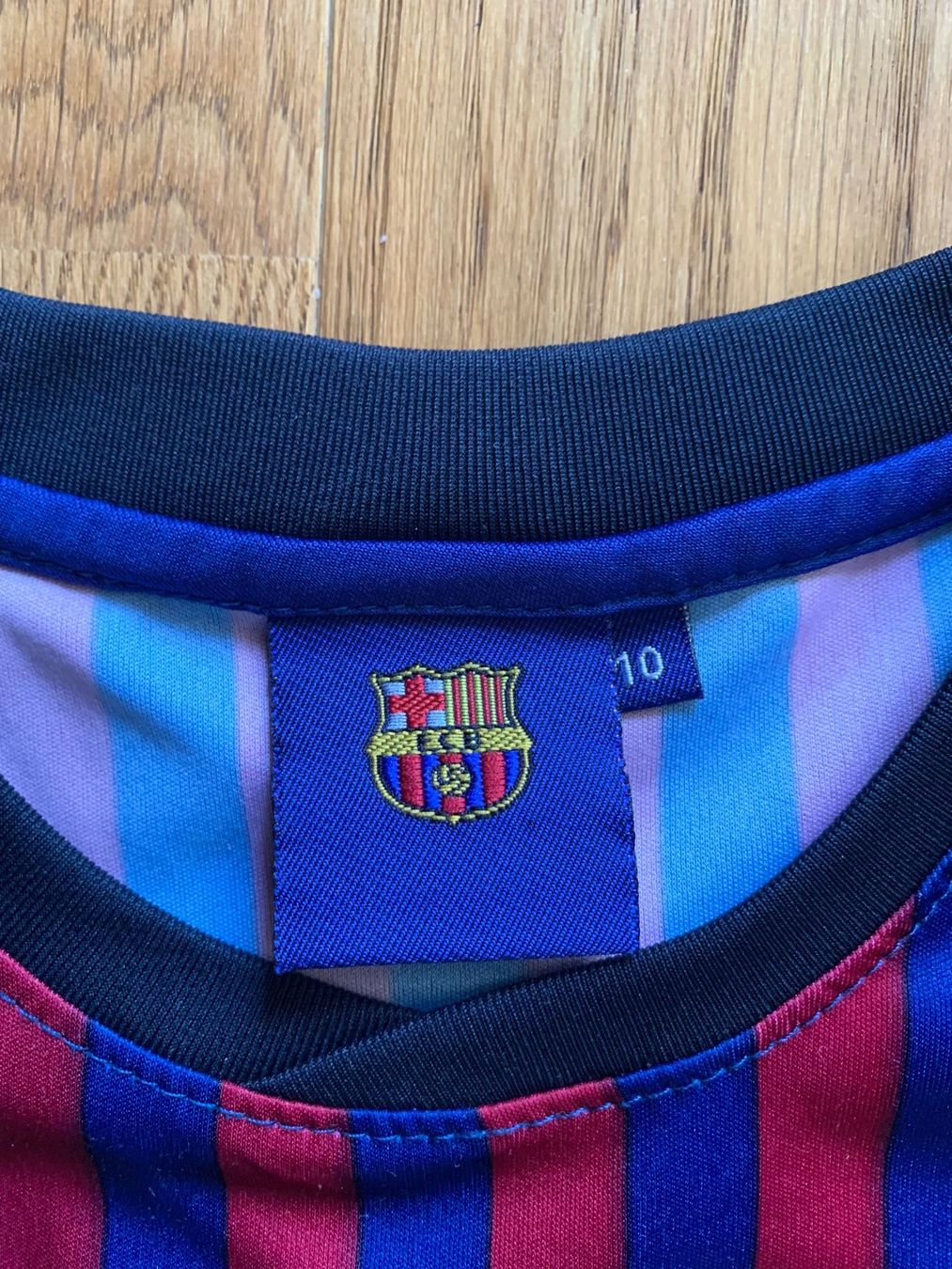 Canottiere & Pantaloni: Maillot foot Barca 10 ans – Usato da Jongny venduto da mel_56b9 1