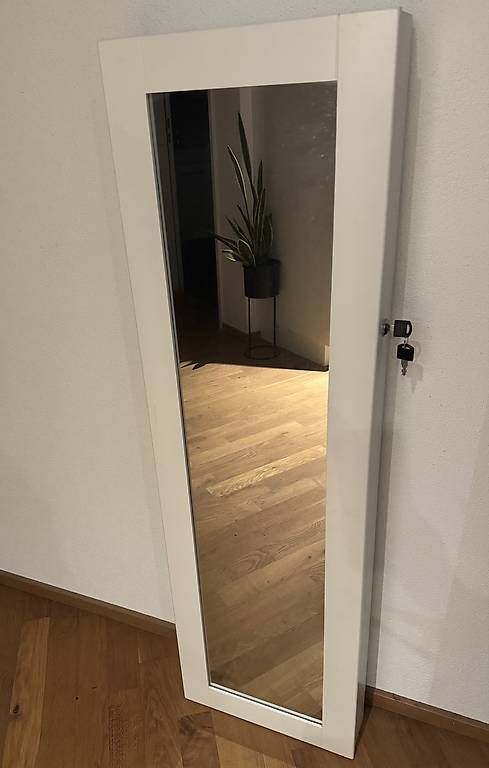 Schränke: Schmuckschrank – Gebraucht aus Wilen b. Wollerau von n.zueger 1