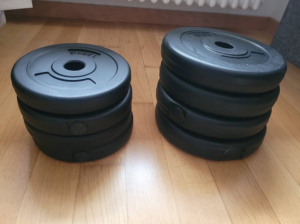 Manubri & Pesi: Hantelscheiben Kunststoff – Usato da Utzenstorf venduto da Werfer