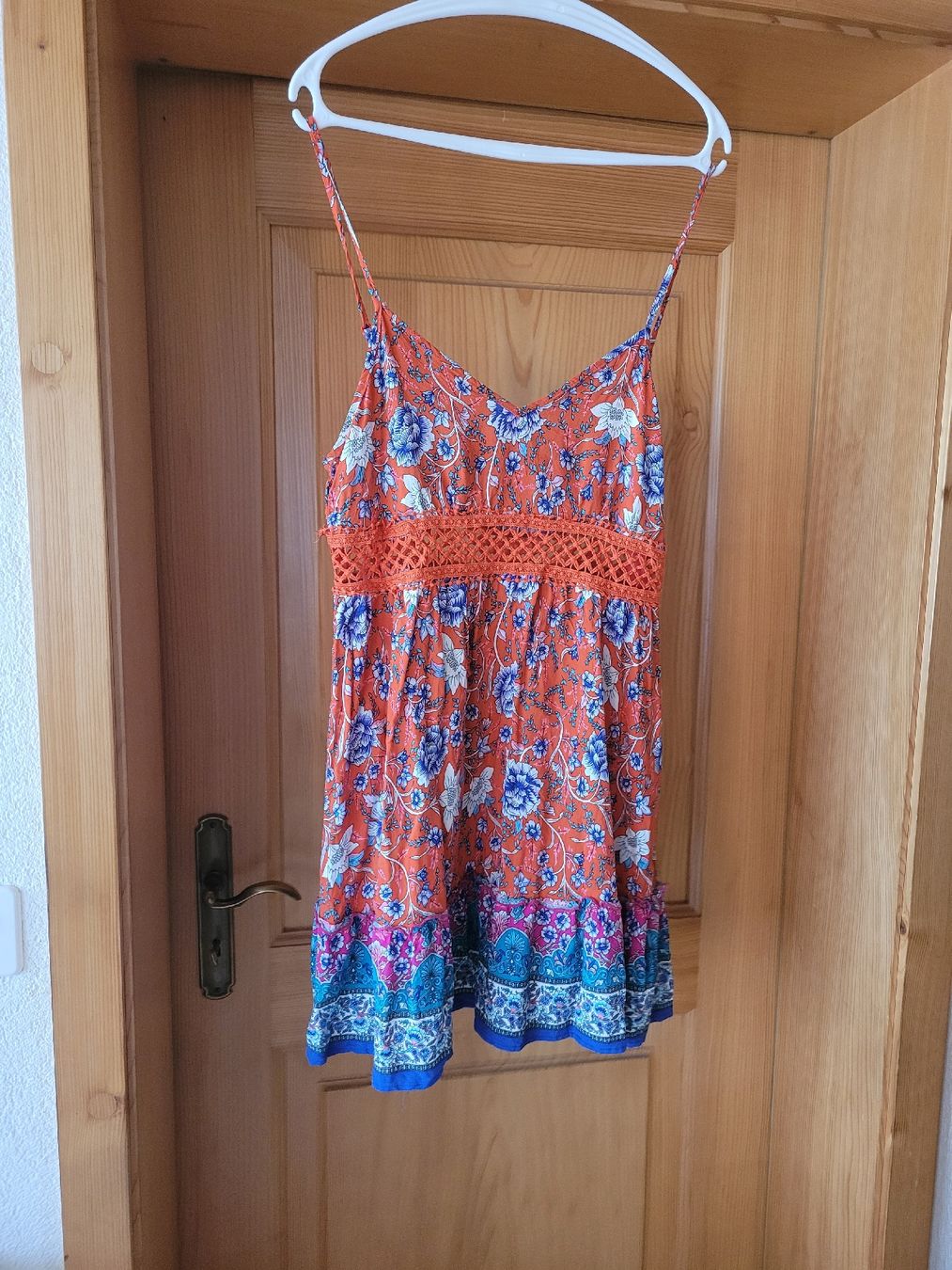 Vestiti: Neues Kleid, Grösse 38 – Nuovo (secondo la descrizione) da Kallnach venduto da _blub_