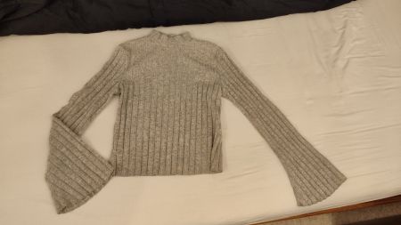 Oberteil langarm Bershka Gr.S NEU, Set: 5 Stk.