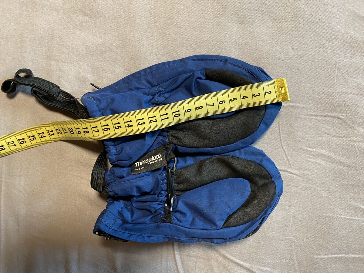 Guanti: Kinderhandschuhe Gr 1.5 ca bis 18 Monate Thinsulate – Usato da Zizers venduto da dalaub 1