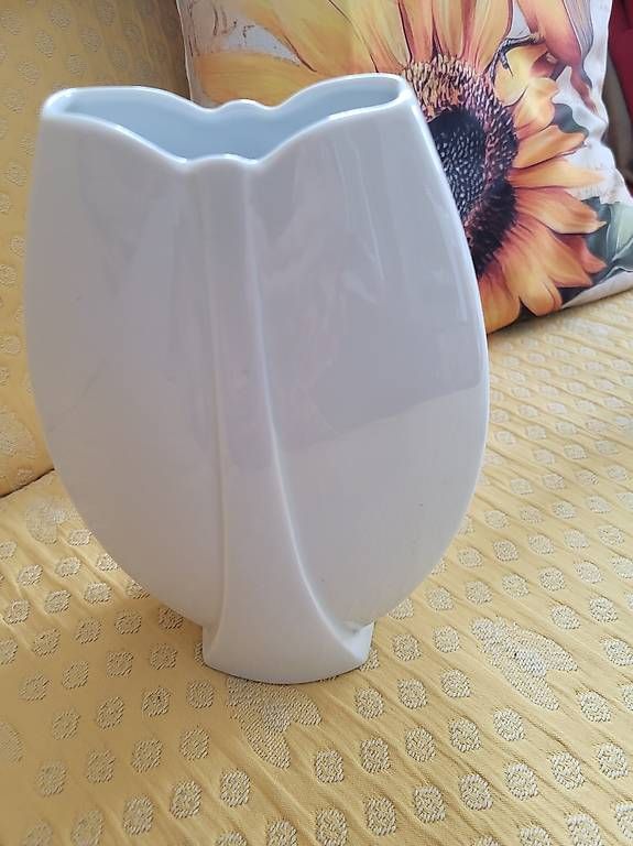 Vasi & Recipienti: Wunderschöne Blumenvase  – Usato da Kriens venduto da Aschada 1