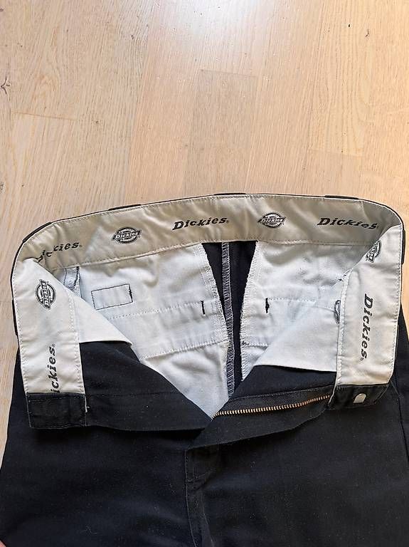 Dickies Pantaloni: Schwarze Dickies Anzugshose – Nuovo (secondo la descrizione) da Arlesheim venduto da dan_vv9f 2