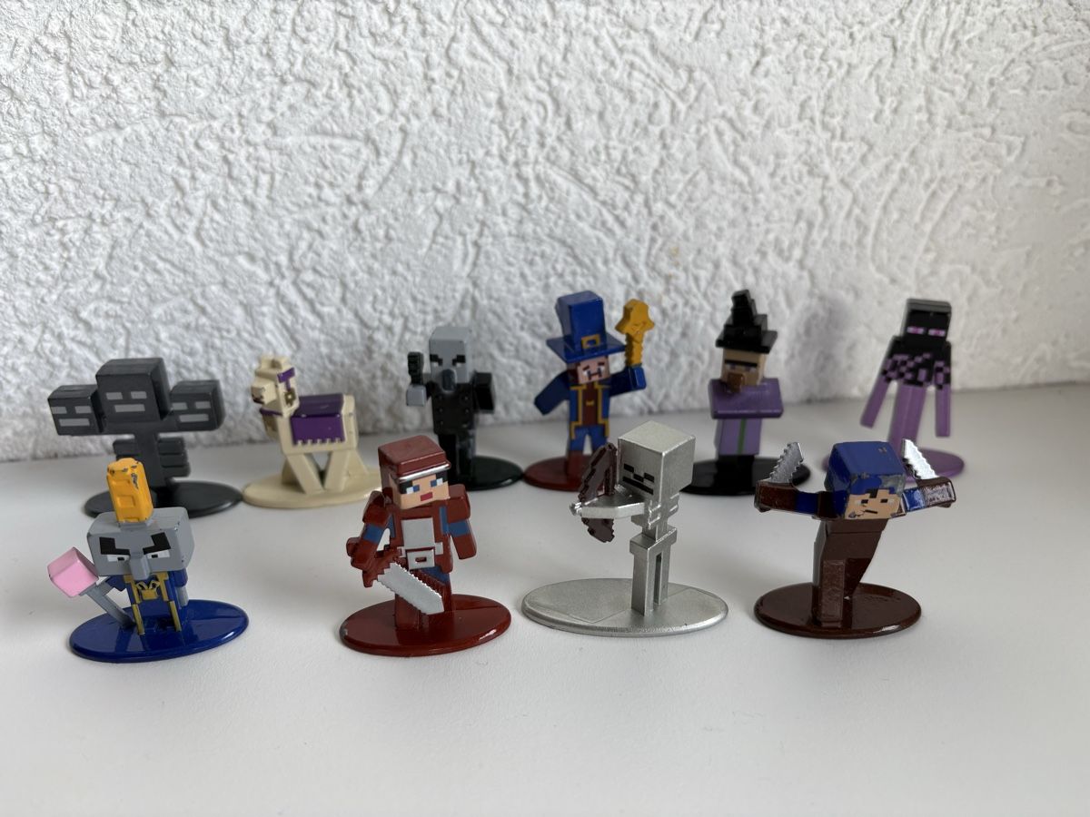 Statuette: Minecraft Mini Figuren Set, 10 Stück – Usato da Richterswil venduto da Martin01016