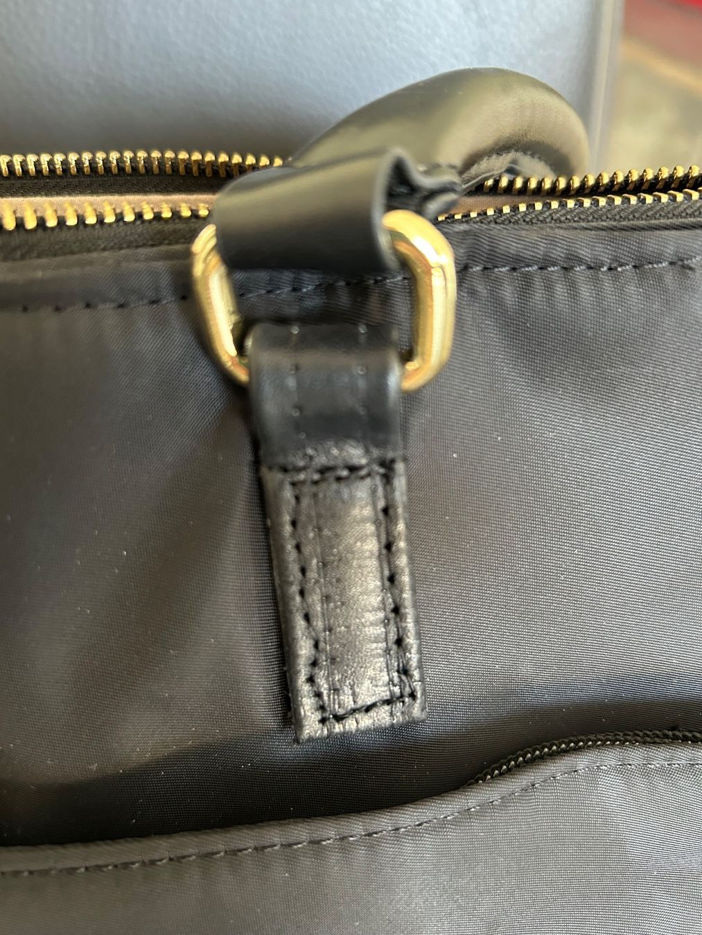 Wenger Borse da donna: Schwarze Damen Handtasche von Wenger – Usato da Schötz venduto da chousan 8