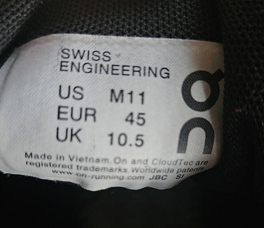 Scarpe da uomo: ON Schuh schwarz – Usato da Davos Wiesen venduto da mel_ls2c 1