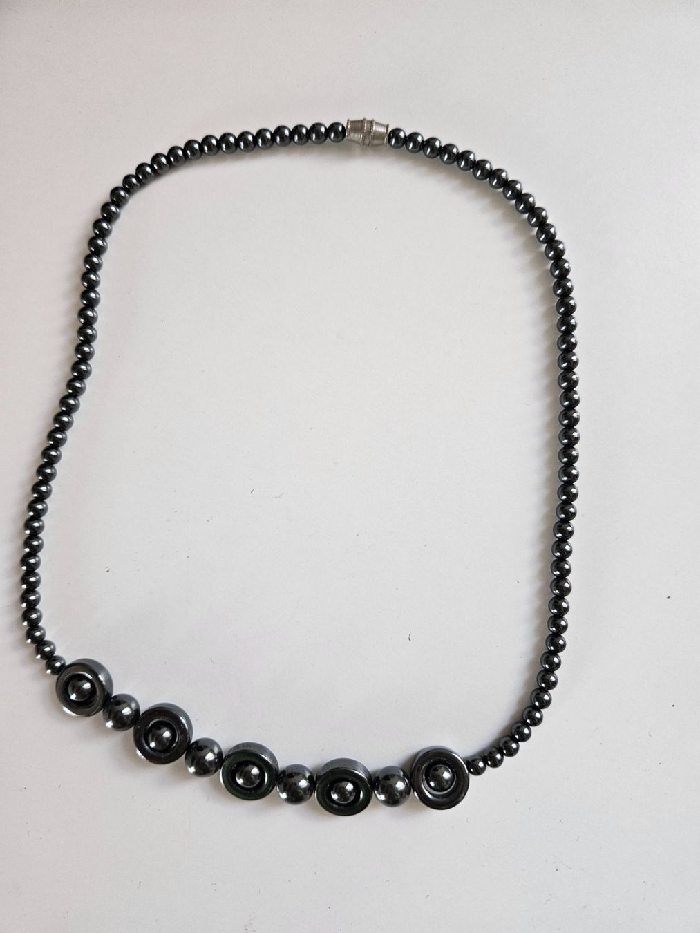 Catenine: Elegante Hämatit kette, – Usato da Urdorf venduto da Colina 2