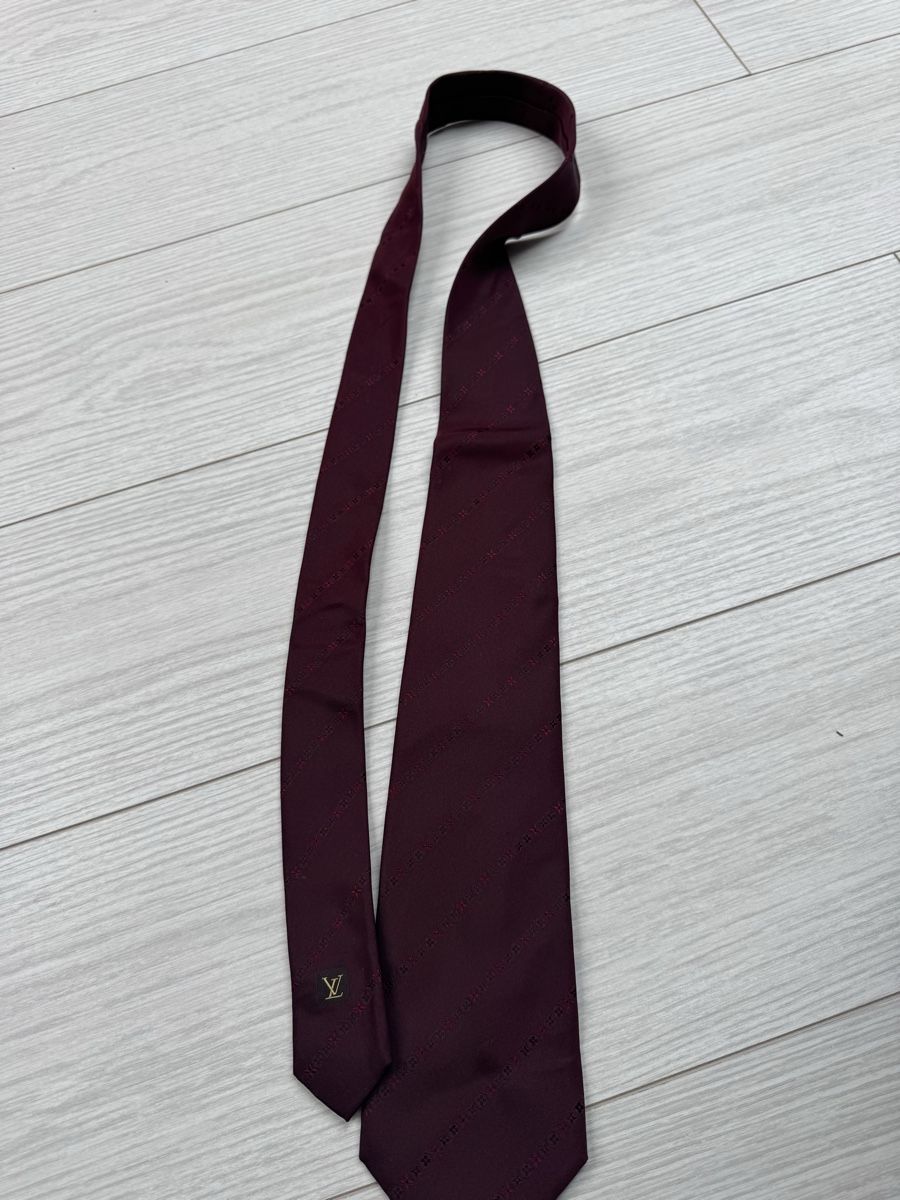 Louis Vuitton Cravatte: Louis Vuitton cravate bordeaux – Usato da Basel venduto da mimi8668 3