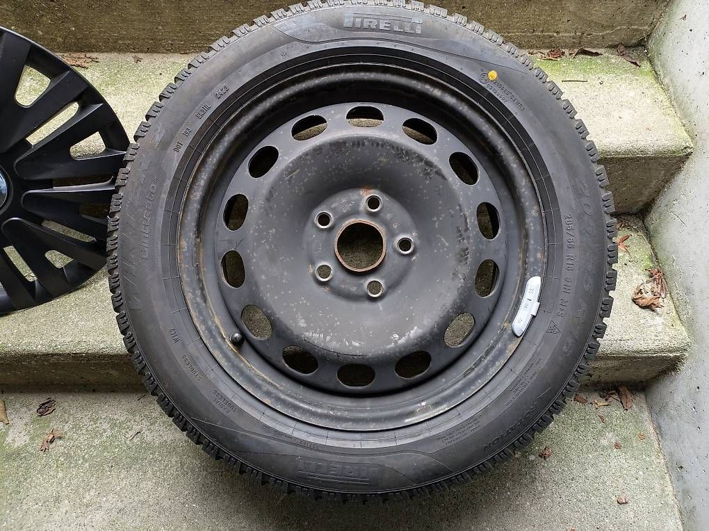 Pneus & Kompletträder: 4 Winterpneus mit Stahlfelgen – Neu und originalverpackt aus Büren an der Aare von julian20 4