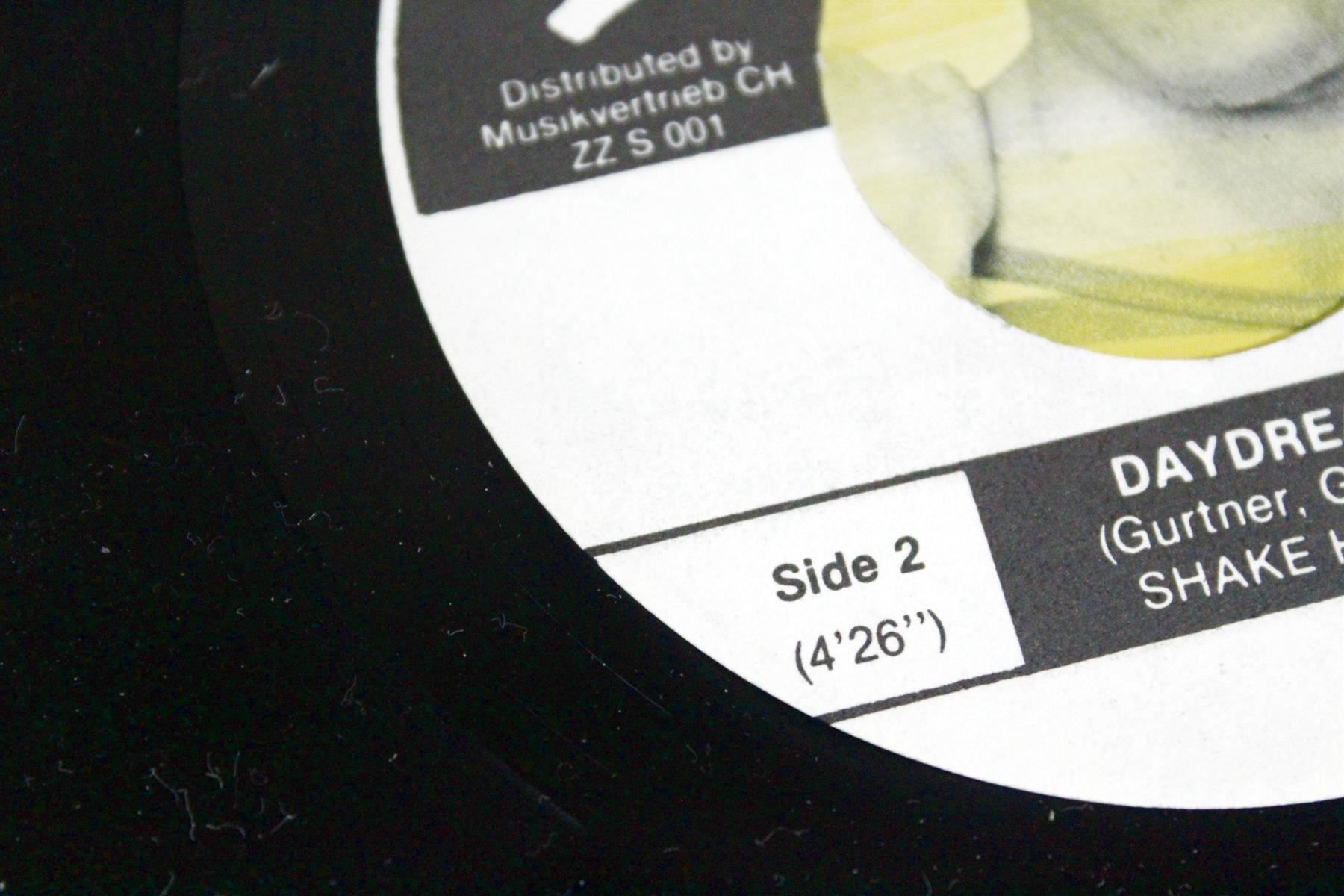 Dischi in vinile: SHAKE HANDS: Spanish Boy / Daydreams – Usato da Bern venduto da kultiges 8