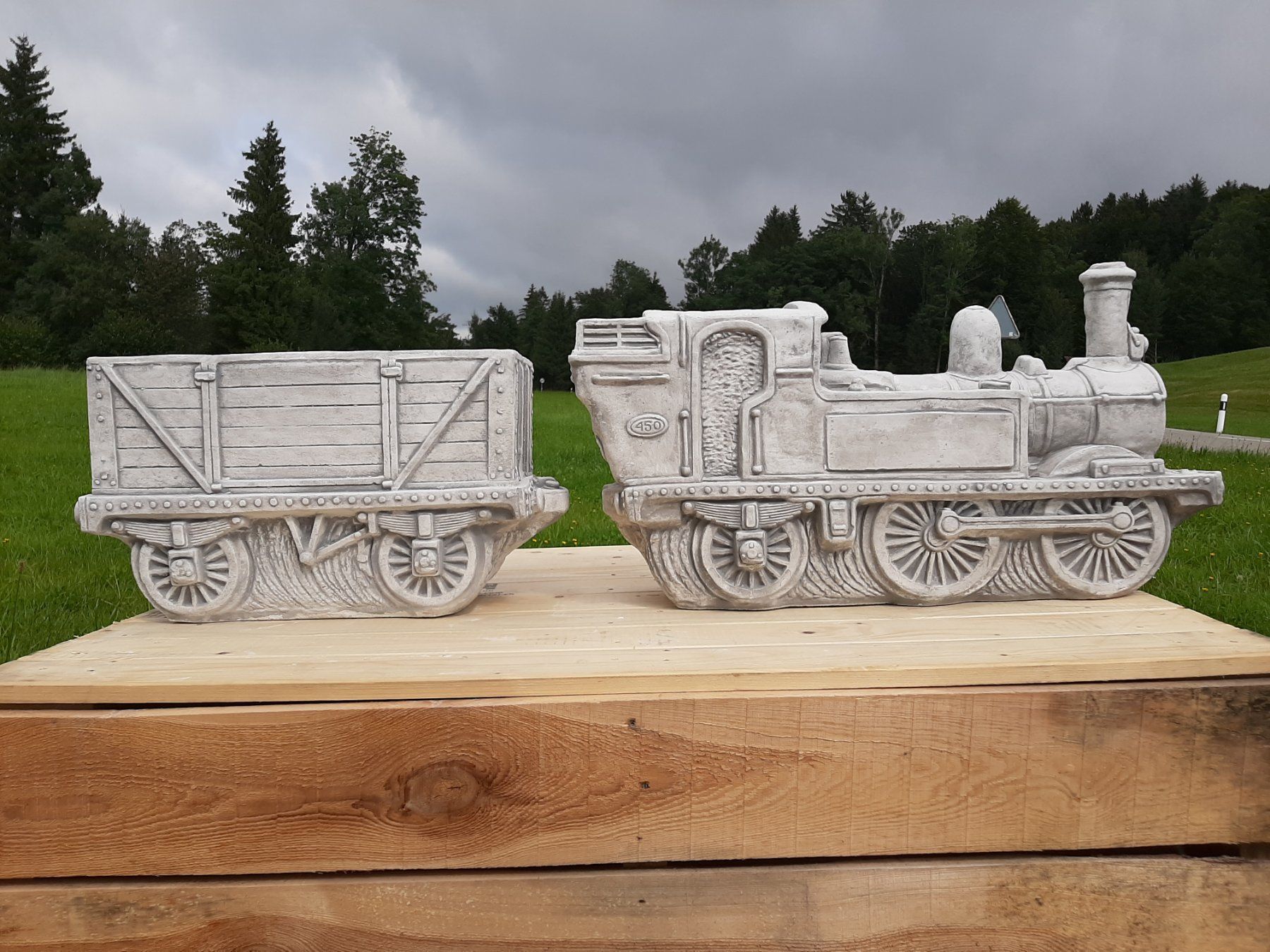 Skulpturen & Statuen: Lokomotive, Eisenbahn, Dampflokomotive – Gebraucht aus Ricken SG von Bobo66