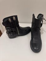 Giuseppe Zanotti leather Ankle Boots with Buckles and Ziptt