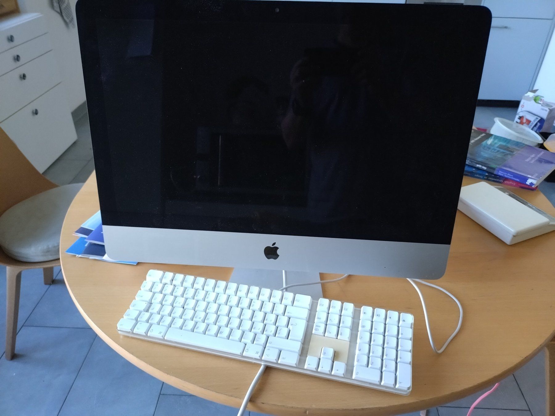 Apple PCs: iMac Intel 21.5" – D'occasion à Zürich par mbritt