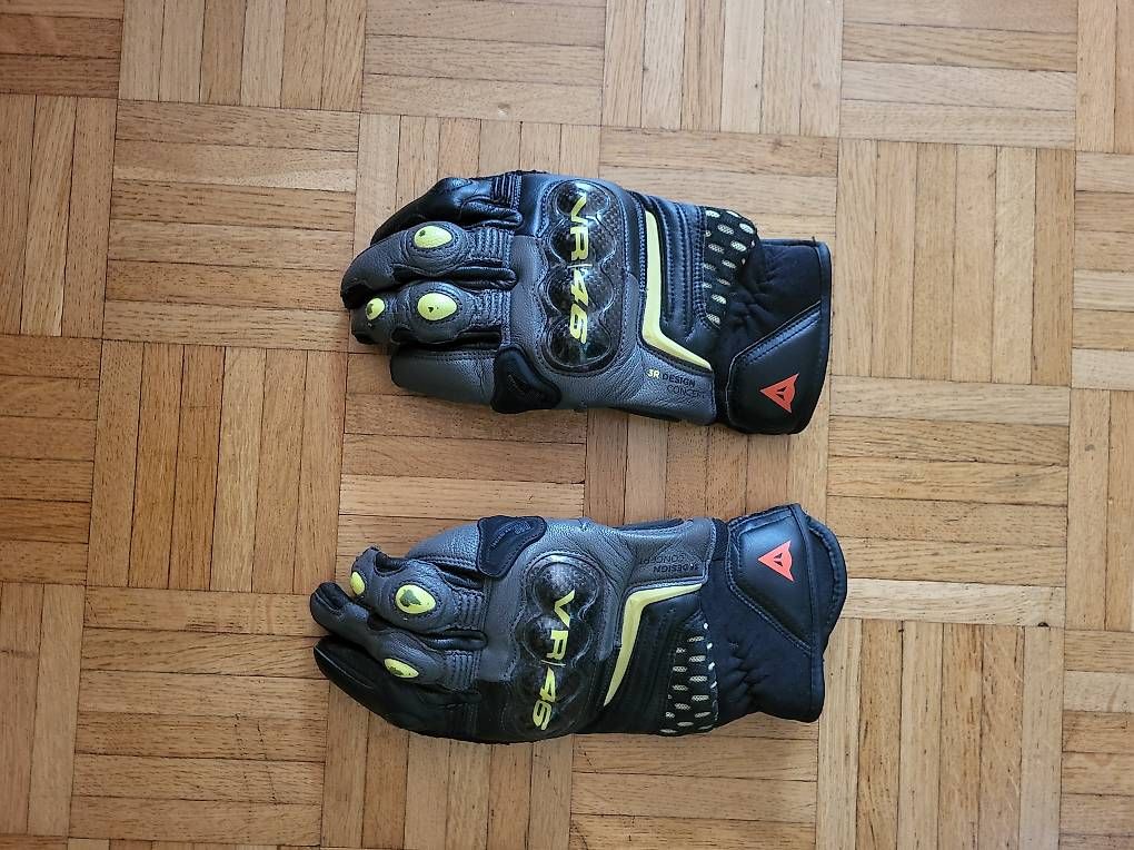 Guanti & manicotti: Gants moto Vr46 – Usato da Carouge GE venduto da pat_9j5k 1