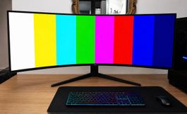 Samsung Odyssey G9 57” Dual UHD 240Hz | wie neu