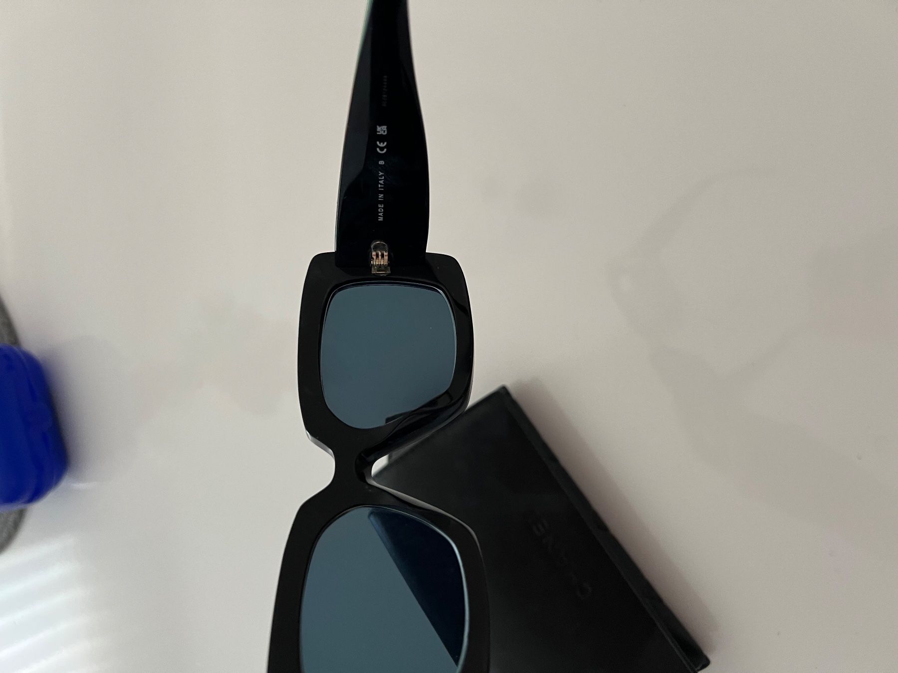 Chanel Occhiali & Lenti: Lunettes de soleil Chanel noires – Usato da Epalinges venduto da luc_25zt 6