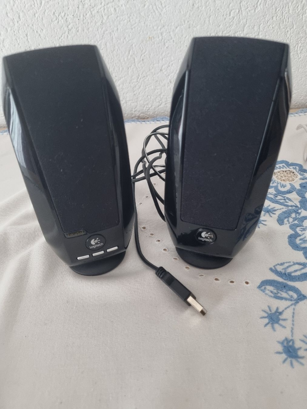 Logitech Casse acustiche: LOGITECH S150 Stereo Lautsprecher schwarz – Nuovo (secondo la descrizione) da Sargans venduto da Polifemo58