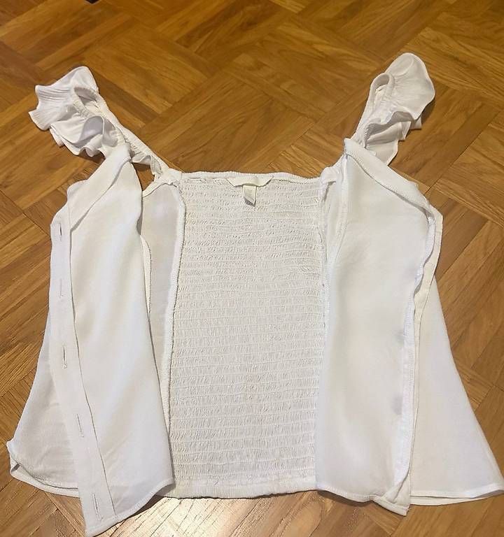H&M Tops: Top blanc H&M à bretelles taille 36 – Gebraucht aus Lausanne von loi_8msc 4