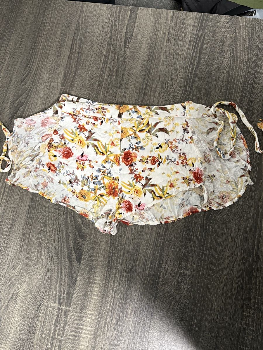 Pull&Bear Hosen: Damen Shorts,Gr.S;Pull&Bear… – Gebraucht aus Winterthur von Nena222 6