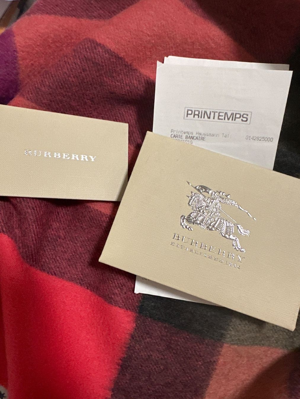 Burberry Foulard & Sciarpe: BURBERRY Kaschmir Schal – Usato da Basel venduto da iulia_haul 6