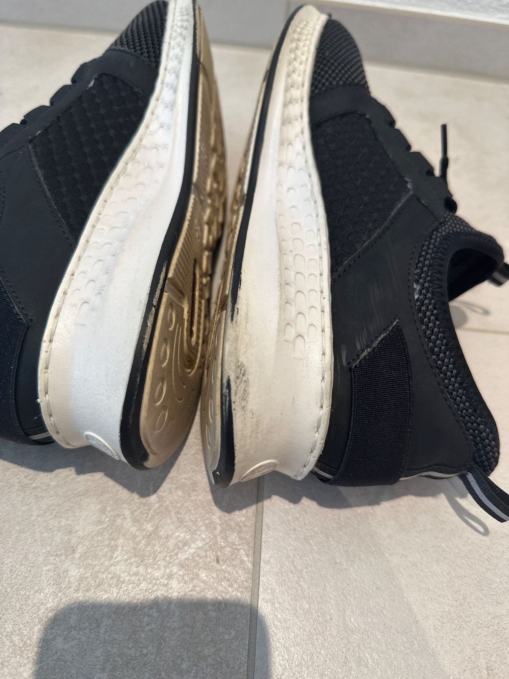 Rieker Scarpe da donna: Rieker Damen Sneaker schwarz – Usato da Zug venduto da Hehe 3