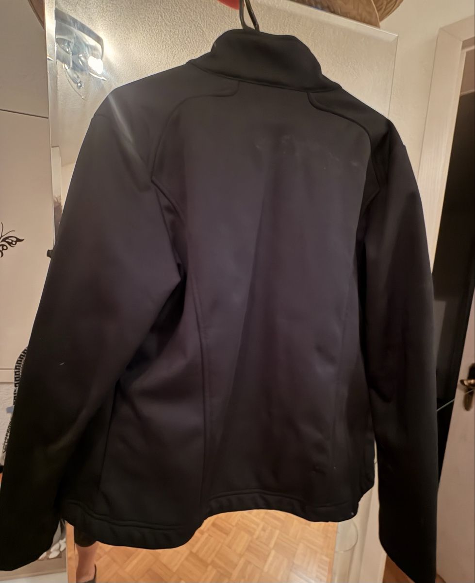 Giacche: Top Zenith Jacke, Schwarz, Grösse L – Usato da Trimbach venduto da Schwaenchen 1