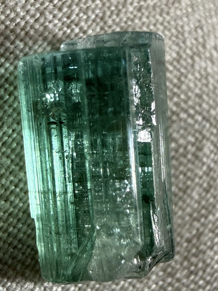 Mineralien & Heilsteine: Turmalin Kristall 4ct – Neu (gemäss Beschreibung) aus Oberhof von RealStone 4