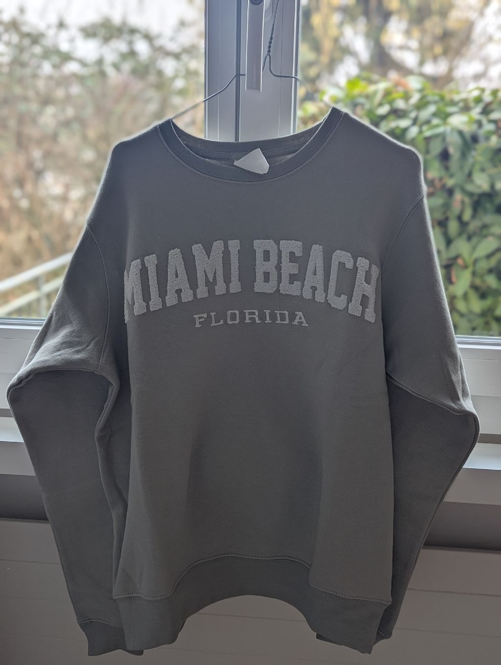 Pullover & Sweatshirts: Miami Beach Florida Sweatshirt, Size S – Neu (gemäss Beschreibung) aus Schlieren von maseam 3