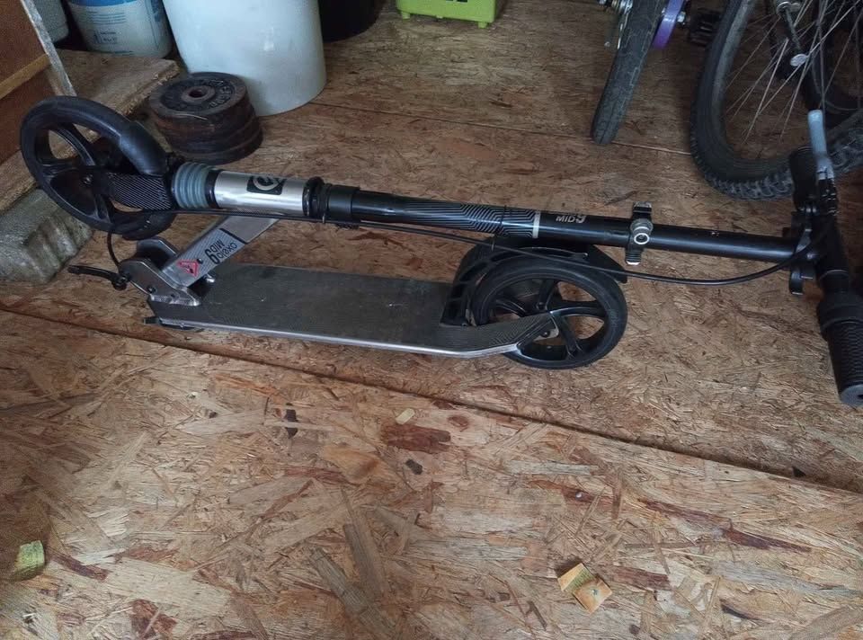 Kickboard: Kickbord – Usato da Bienne venduto da Daniel_Schader