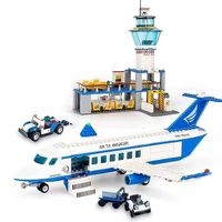 Aéroport et Avion de ligne (590 pièces), Neuf !