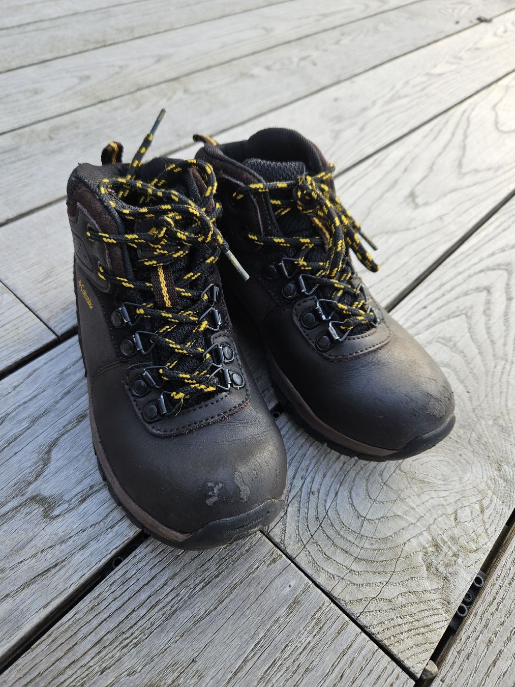 Columbia Chaussures hommes: Kinder Wanderschuhe Grösse 33 – D'occasion à Thal par Herbue82