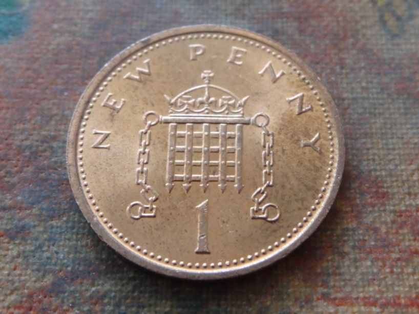 Tutti le monete: ROYAUME-UNI  1 Penny  1976 – Usato da Romanel-sur-Lausanne venduto da Swift13 1