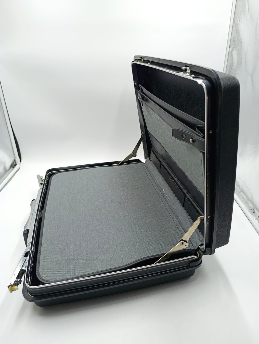 Samsonite Valigie & Borse: Samsonite Aktenkoffer mit Schloss – Usato da Wil SG venduto da Donaldus 3