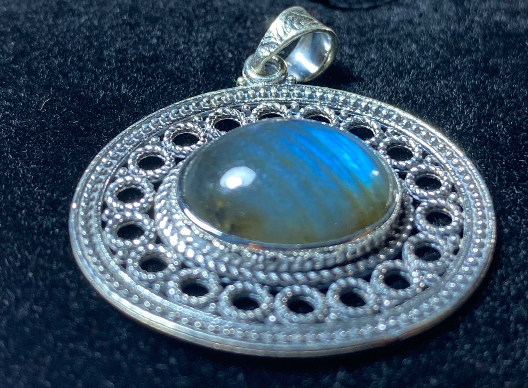 Ciondoli: boho Anhänger 925 Silber natürlicher Labradorit – Nuovo e nell'imballaggio originale da Laax GR venduto da krippenfiguren-laax 5