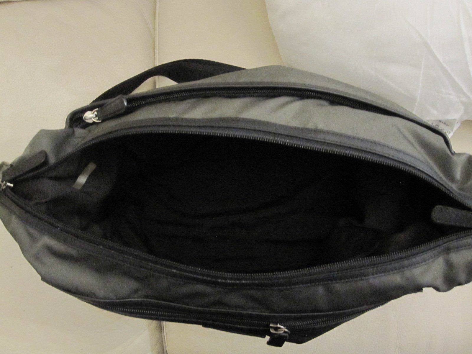 Coach Borse: COACH, sac Varick Transit, Nylon / cuir, Messenger – Usato da Nyon venduto da WHTF 6