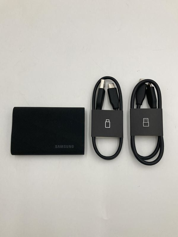 Samsung Dischi rigidi: SAMSUNG | T9 | Portable SSD | 2TB | Schwarz – Usato da Wittenbach venduto da Restwert_St-Gallen 2